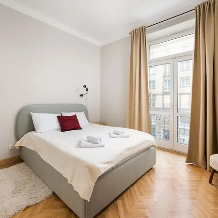 Plac Zbawiciela Stylish Apartment *