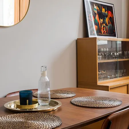 Plac Zbawiciela Stylish Apartment Warsaw