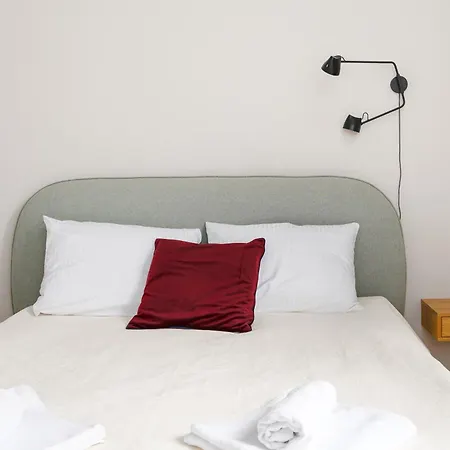 Plac Zbawiciela Stylish By Bookinghost Varsovia